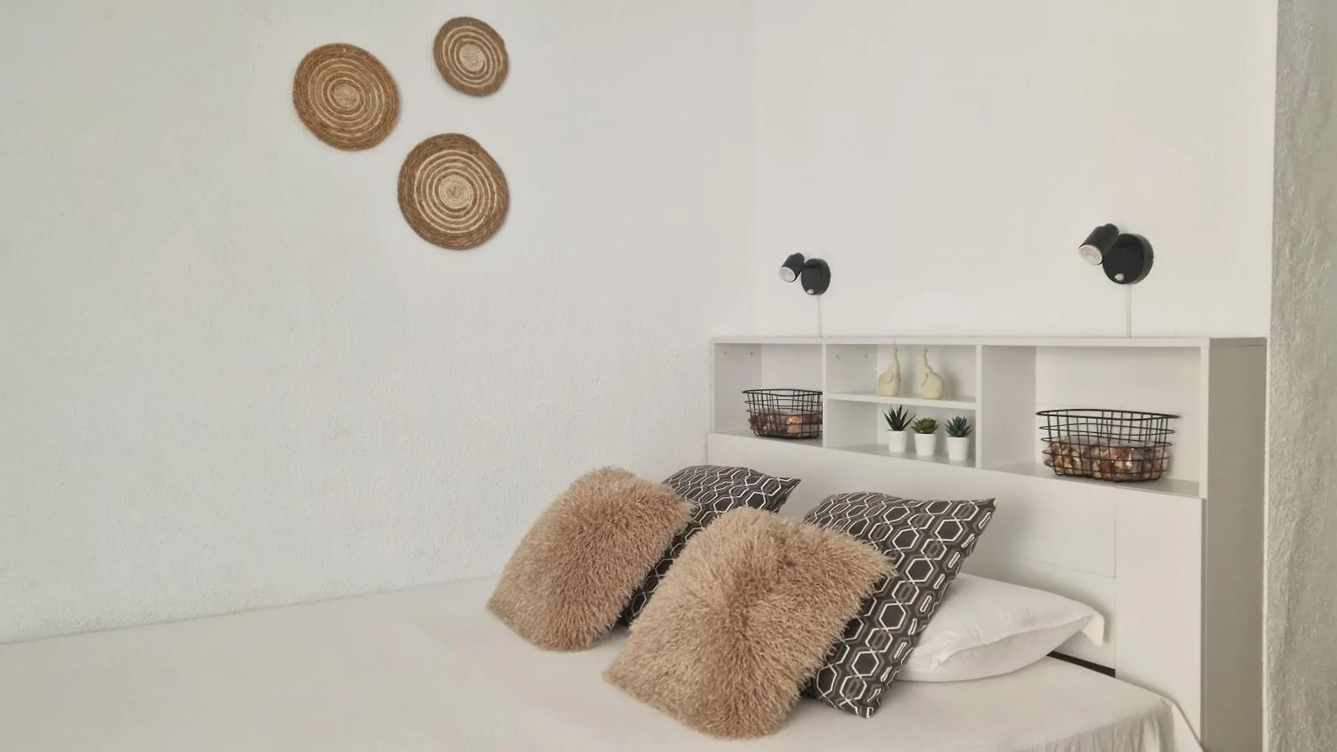Lägenhet Acogedor Estudio, Piscina Y Vista Mar, Benalmádena
