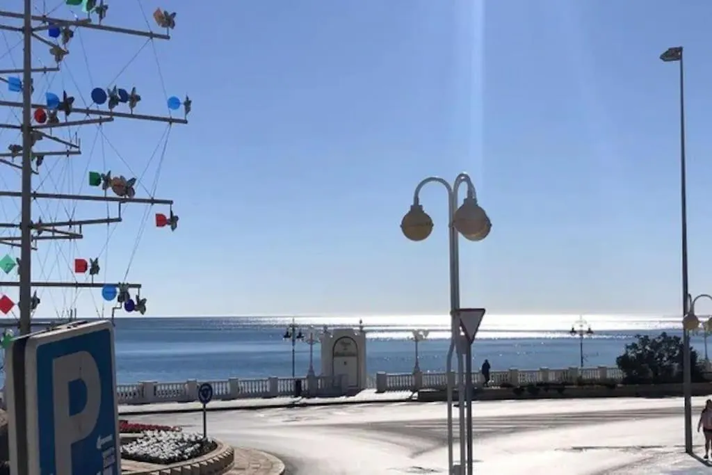 Acogedor Estudio, Piscina Y Vista Mar, Benalmadena